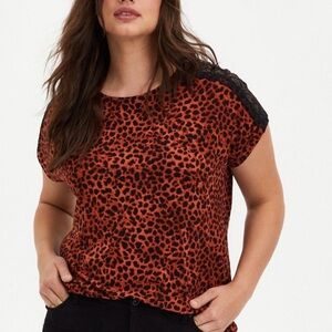 TORRID Leopard Print Super Soft Lace Sleeve Tunic